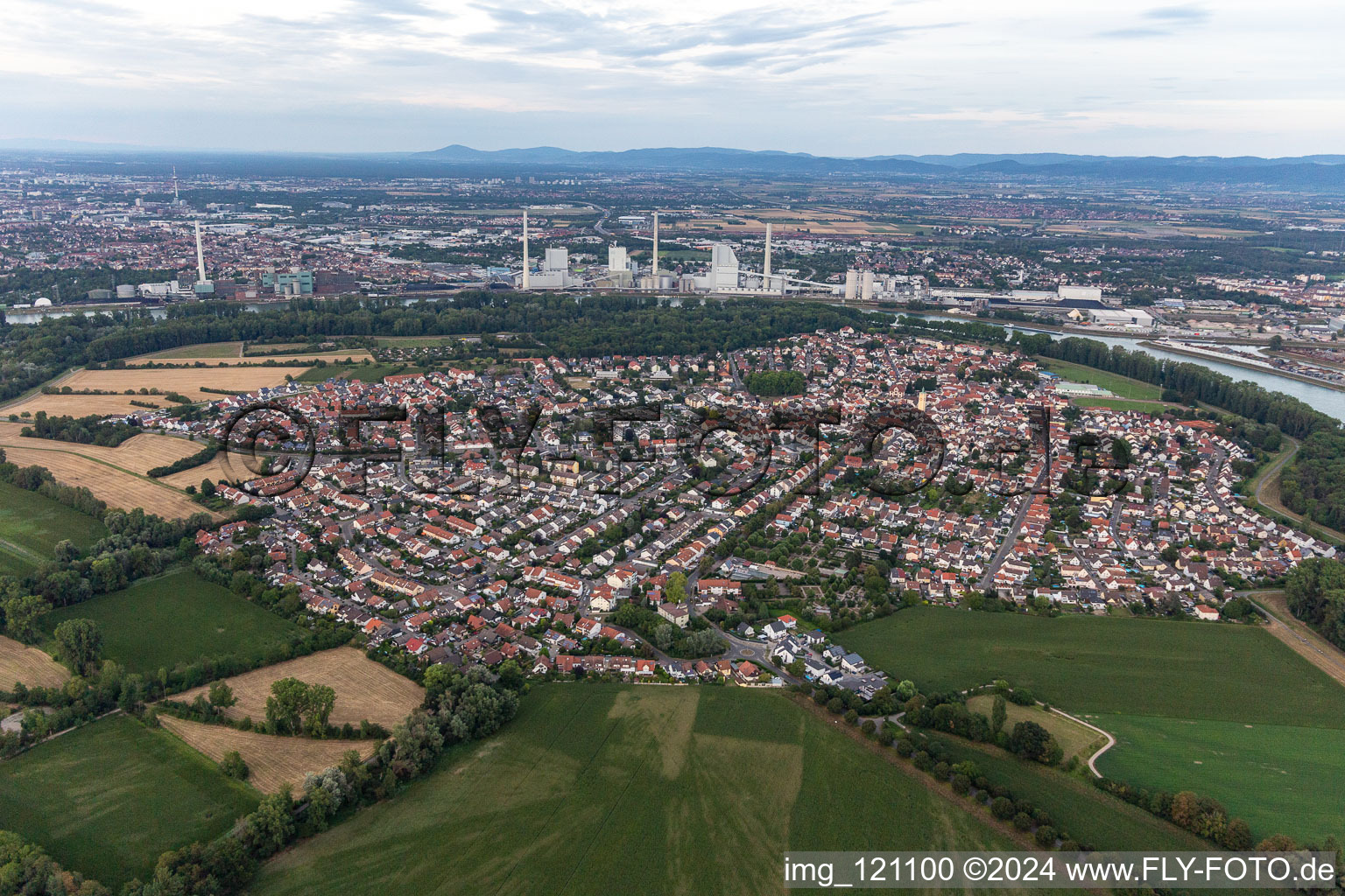 Altrip dans le département Rhénanie-Palatinat, Allemagne d'en haut