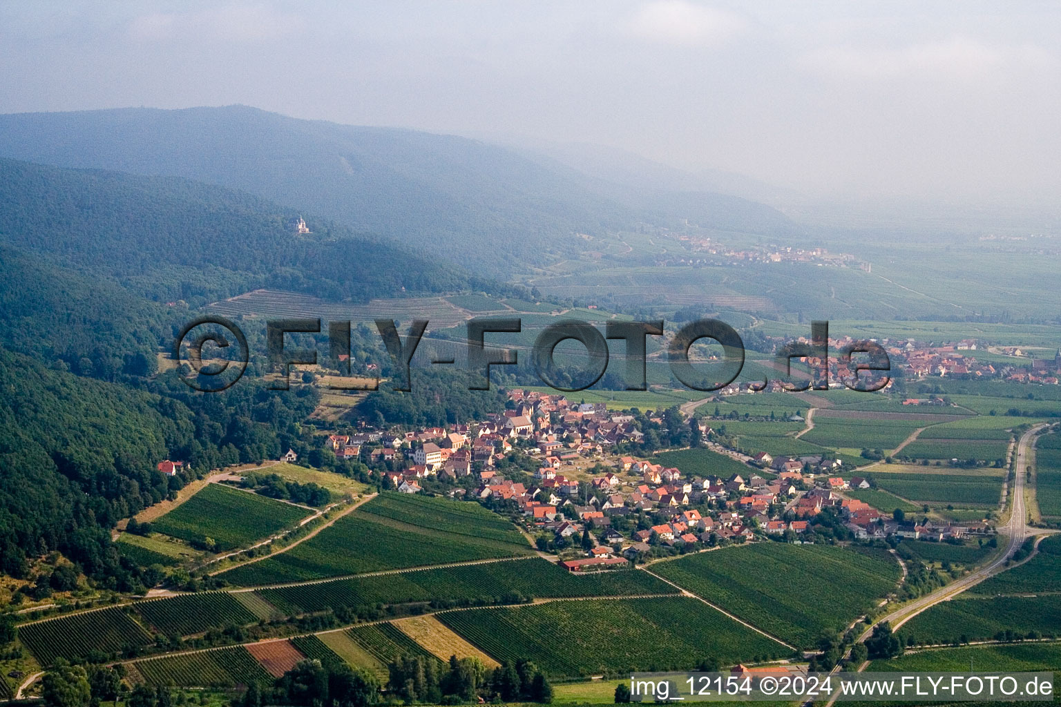 Gleisweiler dans le département Rhénanie-Palatinat, Allemagne depuis l'avion