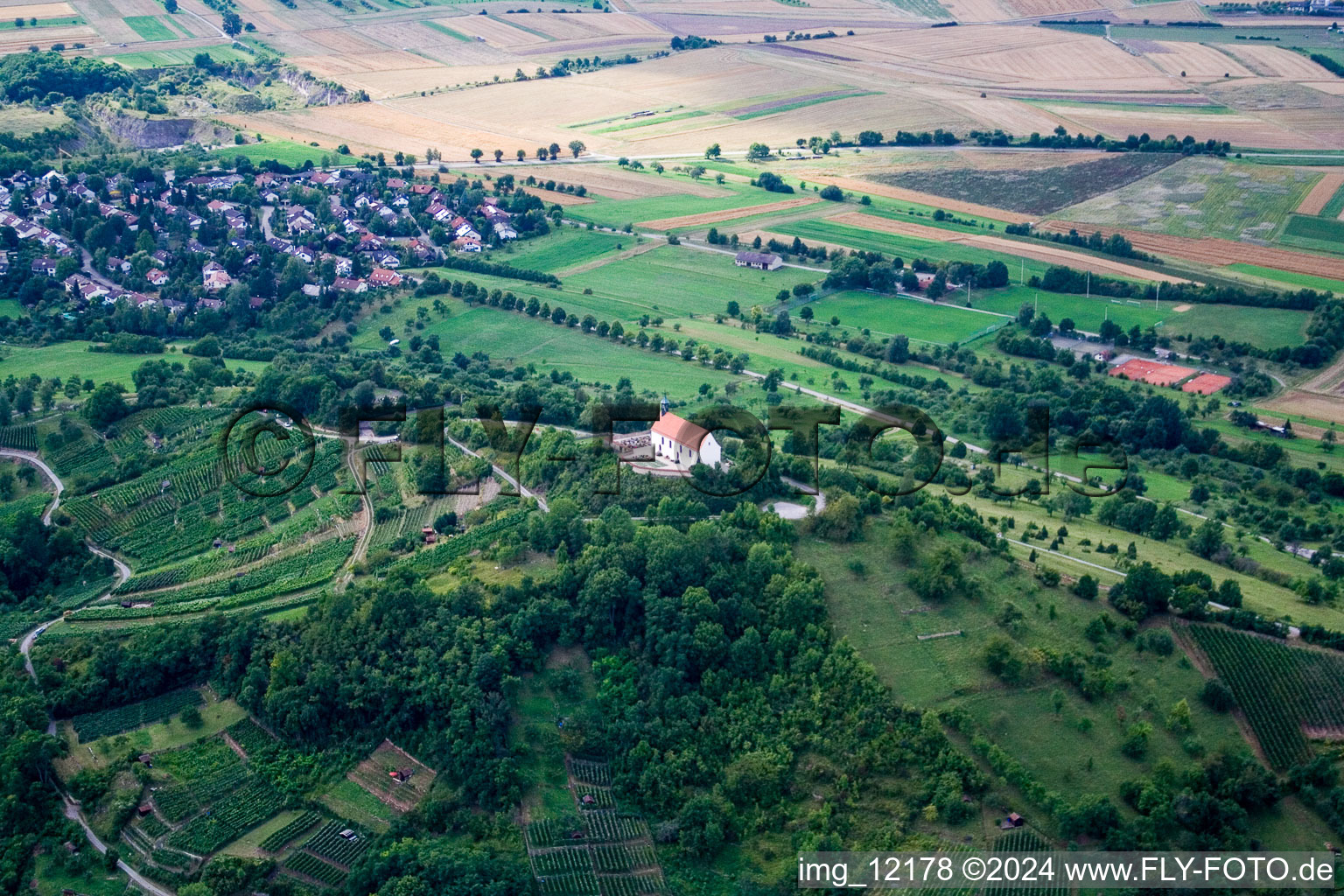 Photographie aérienne de Chapelle Chapelle Wurmlinger - Chapelle Saint-Rémi dans le quartier Rottenburg am Neckar à Tübingen à Rottenburg am Neckar dans le département Bade-Wurtemberg, Allemagne