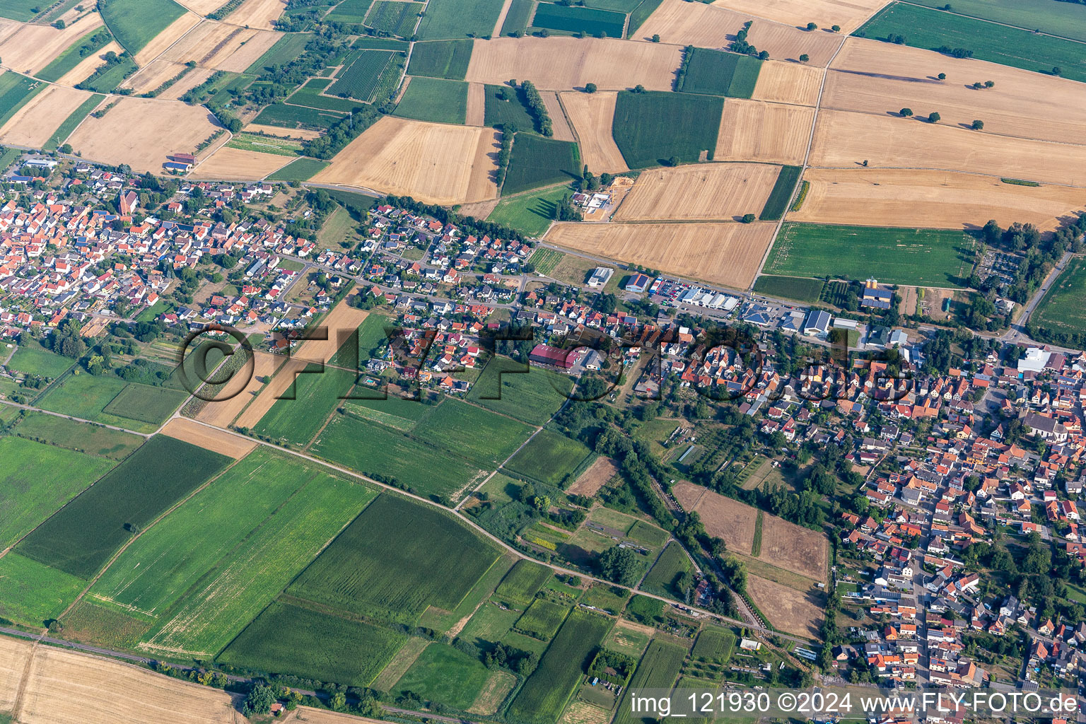 Vue aérienne de Steinfeld dans le département Rhénanie-Palatinat, Allemagne