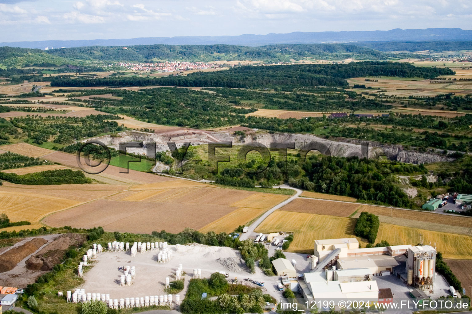 Vue aérienne de HASIT Trockenmörtel GmbH Ammerbuch Gipswerk à le quartier Kayh in Herrenberg dans le département Bade-Wurtemberg, Allemagne