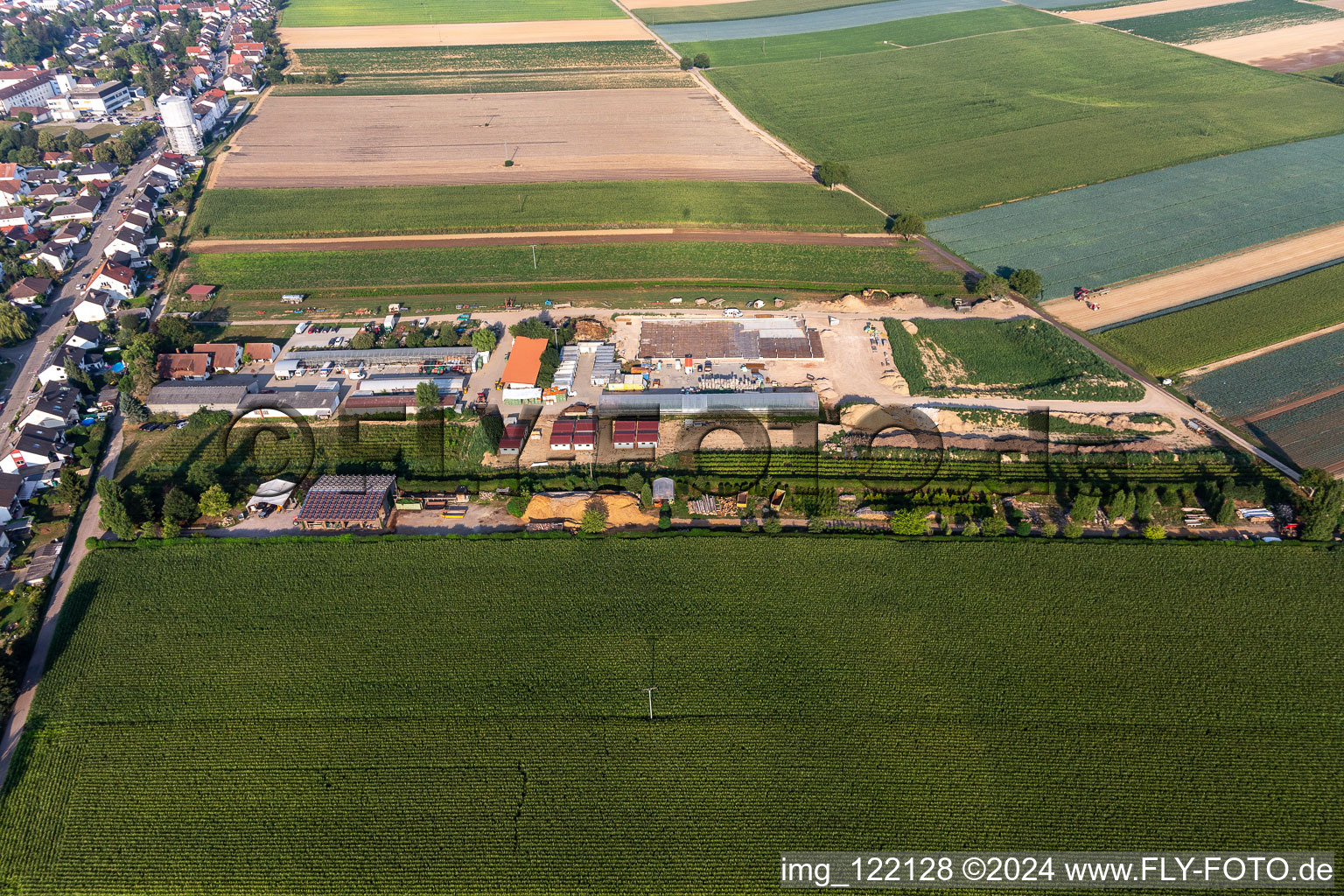 Kugelmann légumes biologiques nouvelle construction du hall de production à Kandel dans le département Rhénanie-Palatinat, Allemagne d'en haut