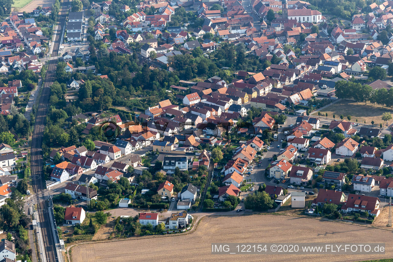 Vue aérienne de Rappengasse à Rheinzabern dans le département Rhénanie-Palatinat, Allemagne