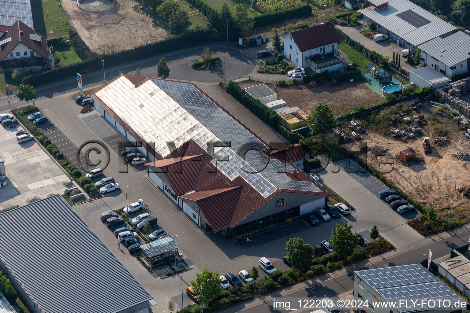 Vue aérienne de Aldi/Rossmann à Rheinzabern dans le département Rhénanie-Palatinat, Allemagne