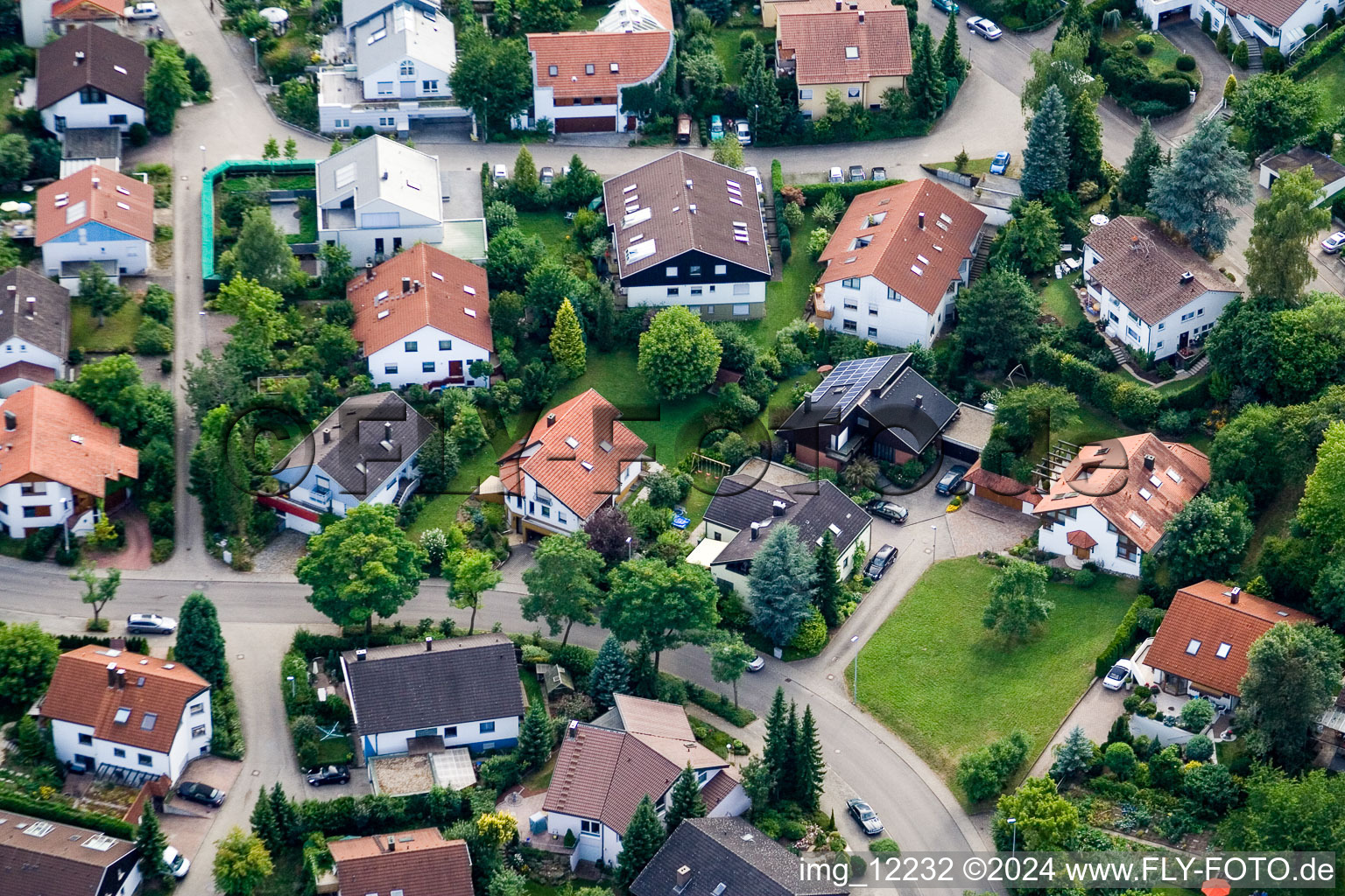 Ehbühl, Kirchhalde à Herrenberg dans le département Bade-Wurtemberg, Allemagne du point de vue du drone