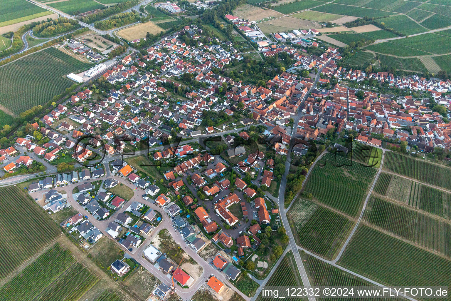 Photographie aérienne de Insheim dans le département Rhénanie-Palatinat, Allemagne