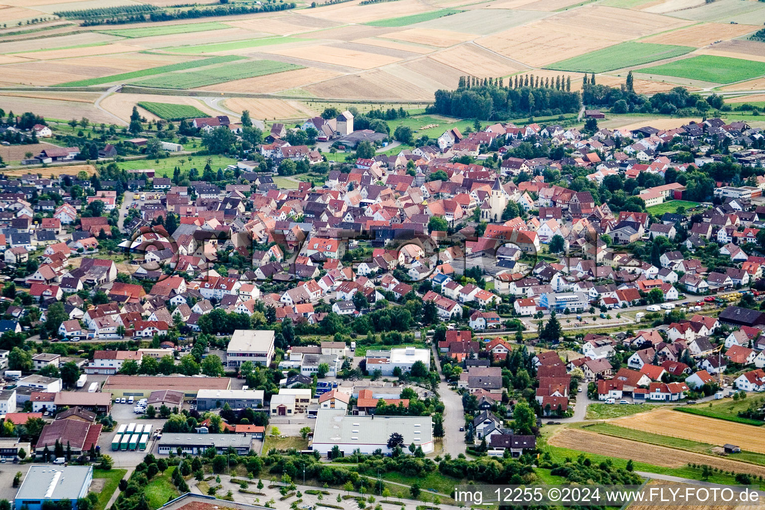 Vue aérienne de Du nord à le quartier Gültstein in Herrenberg dans le département Bade-Wurtemberg, Allemagne