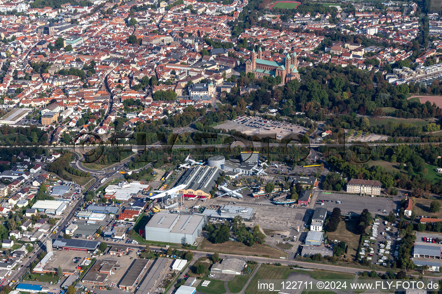 Vue aérienne de Musée de la technologie à Speyer dans le département Rhénanie-Palatinat, Allemagne