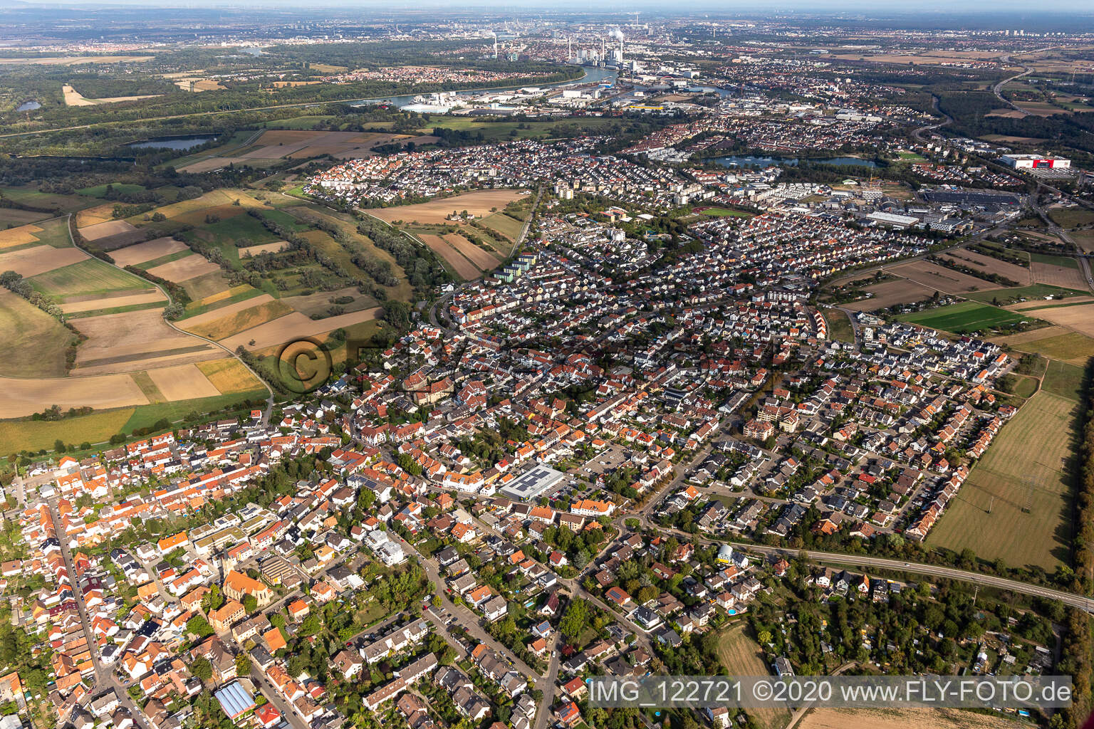 Brühl dans le département Bade-Wurtemberg, Allemagne hors des airs