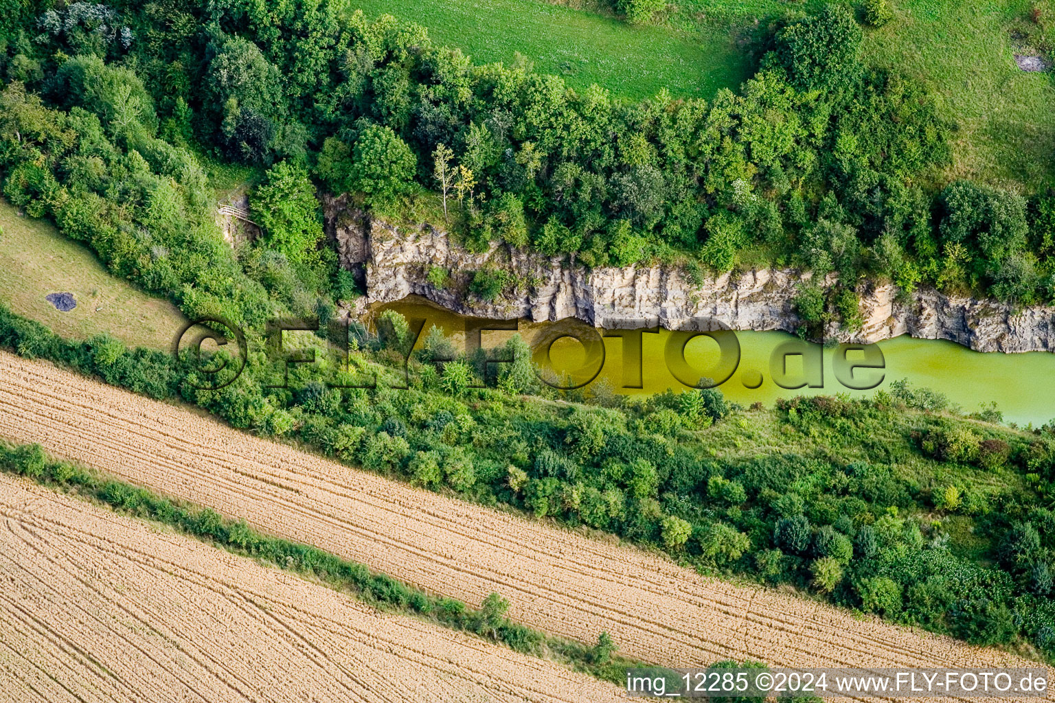 Vue aérienne de Carrière à le quartier Reusten in Ammerbuch dans le département Bade-Wurtemberg, Allemagne