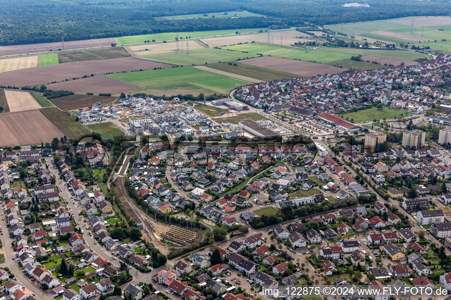 Trimestre 2020 Zone de développement Biegen-Durlacher Weg à le quartier Hochstetten in Linkenheim-Hochstetten dans le département Bade-Wurtemberg, Allemagne hors des airs