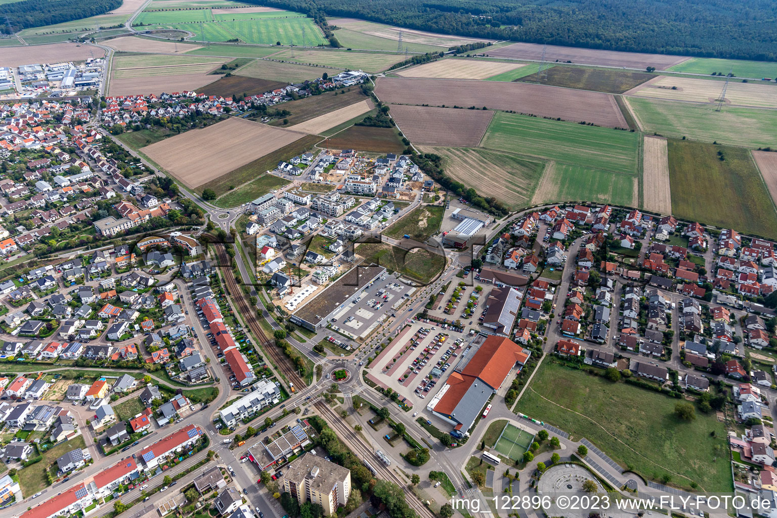 Vue aérienne de Hochstetten, quartier de développement Biegen-Durlacher Weg trimestre 2020 à le quartier Linkenheim in Linkenheim-Hochstetten dans le département Bade-Wurtemberg, Allemagne