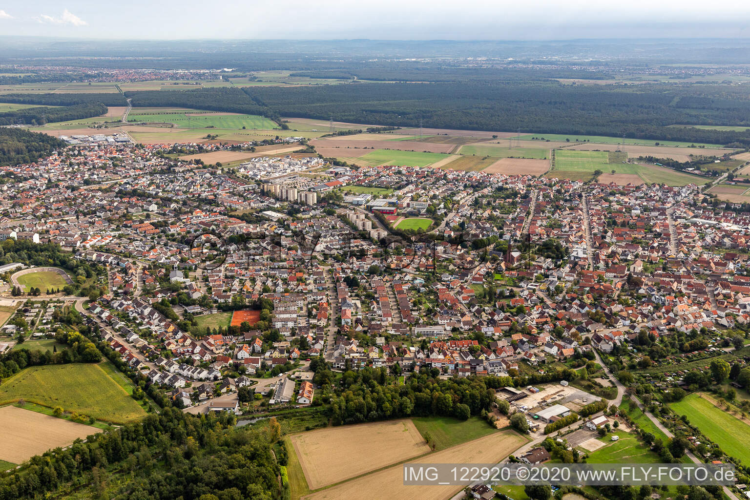 Image drone de Quartier Linkenheim in Linkenheim-Hochstetten dans le département Bade-Wurtemberg, Allemagne