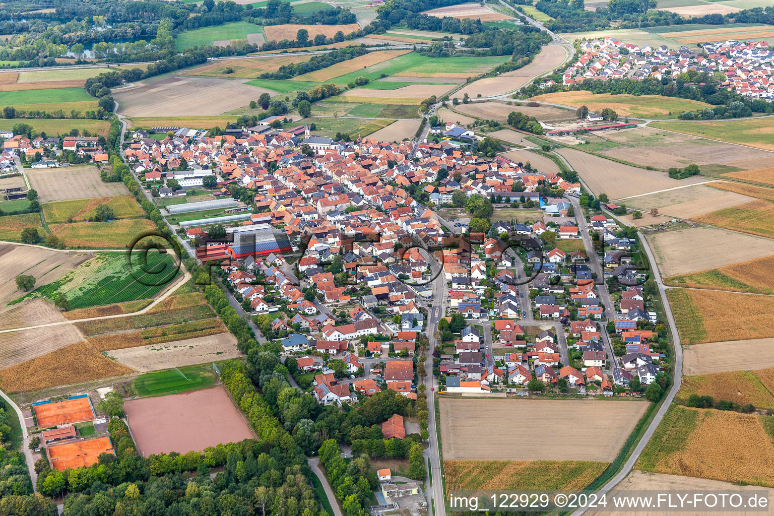 Quartier Hardtwald in Neupotz dans le département Rhénanie-Palatinat, Allemagne depuis l'avion