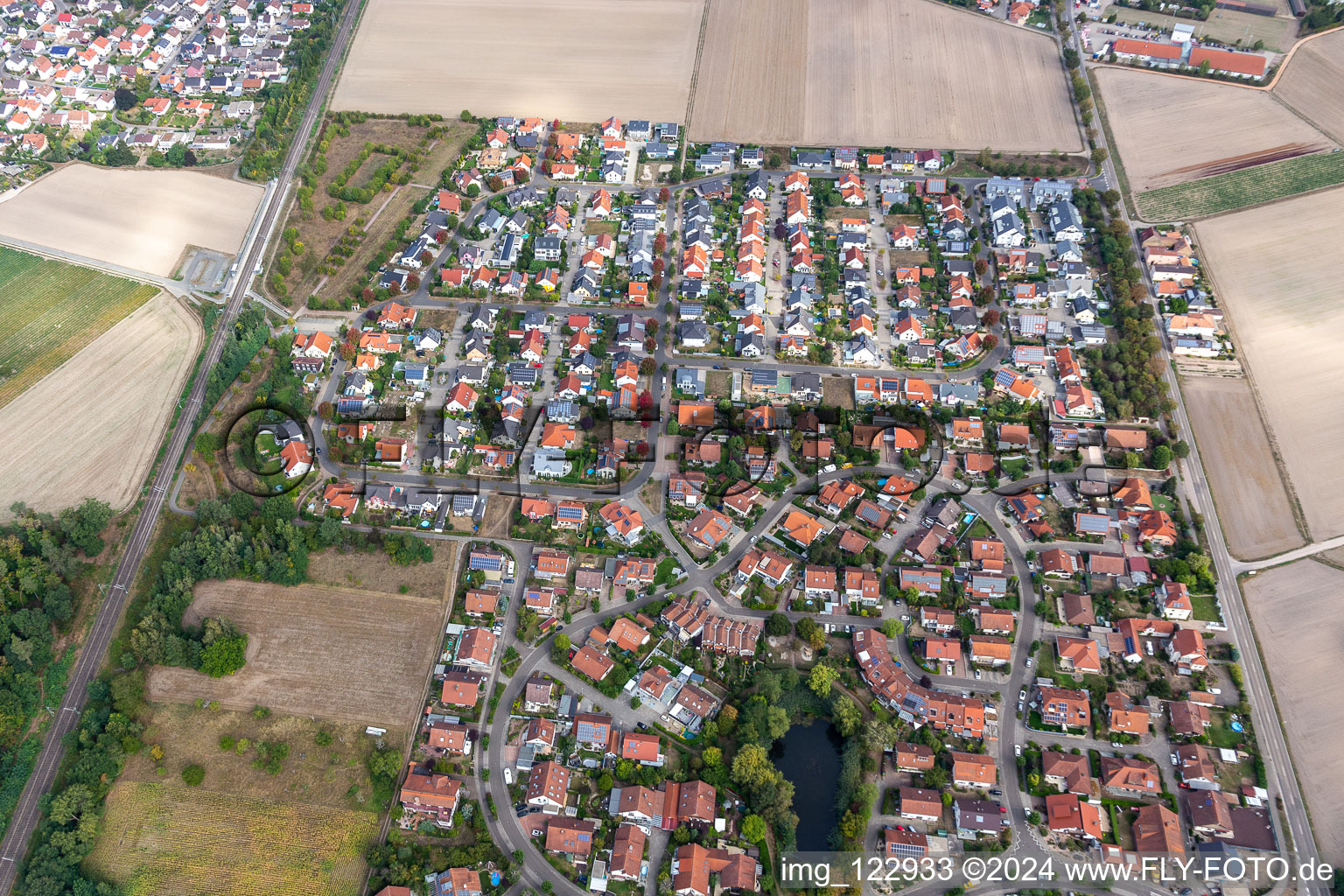 Vue aérienne de Aux carrières d'argile à Rheinzabern dans le département Rhénanie-Palatinat, Allemagne