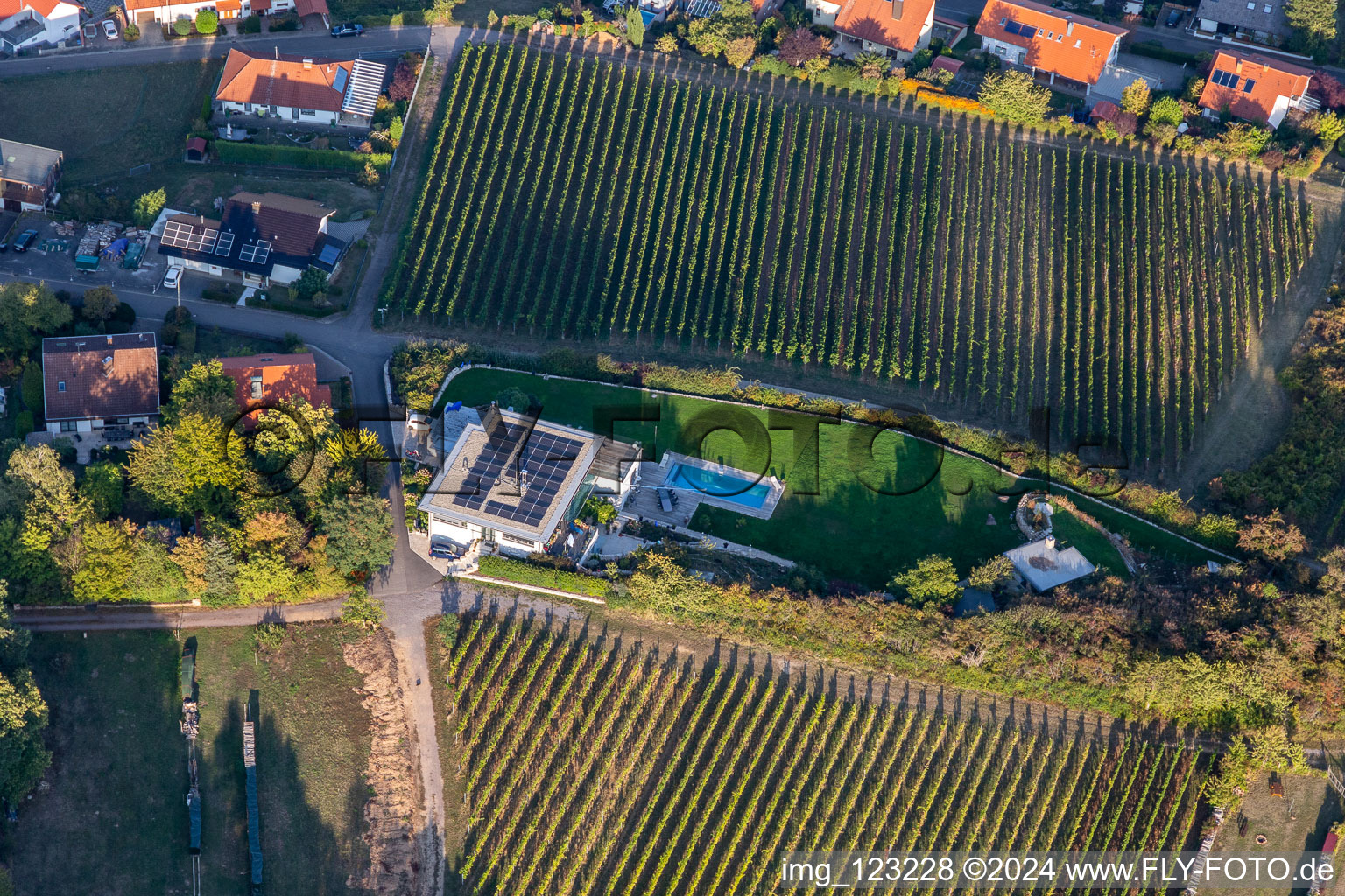 Enregistrement par drone de Quartier Gleiszellen in Gleiszellen-Gleishorbach dans le département Rhénanie-Palatinat, Allemagne