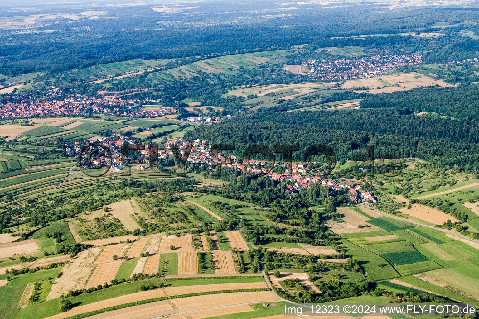 Vue aérienne de Quartier Niebelsbach in Keltern dans le département Bade-Wurtemberg, Allemagne