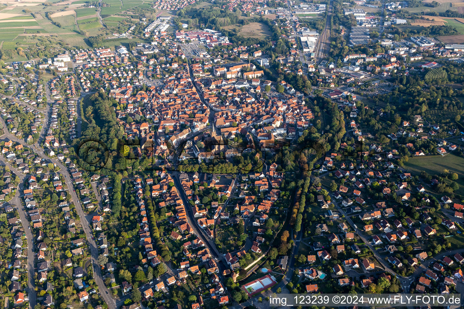 Photographie aérienne de Wissembourg dans le département Bas Rhin, France