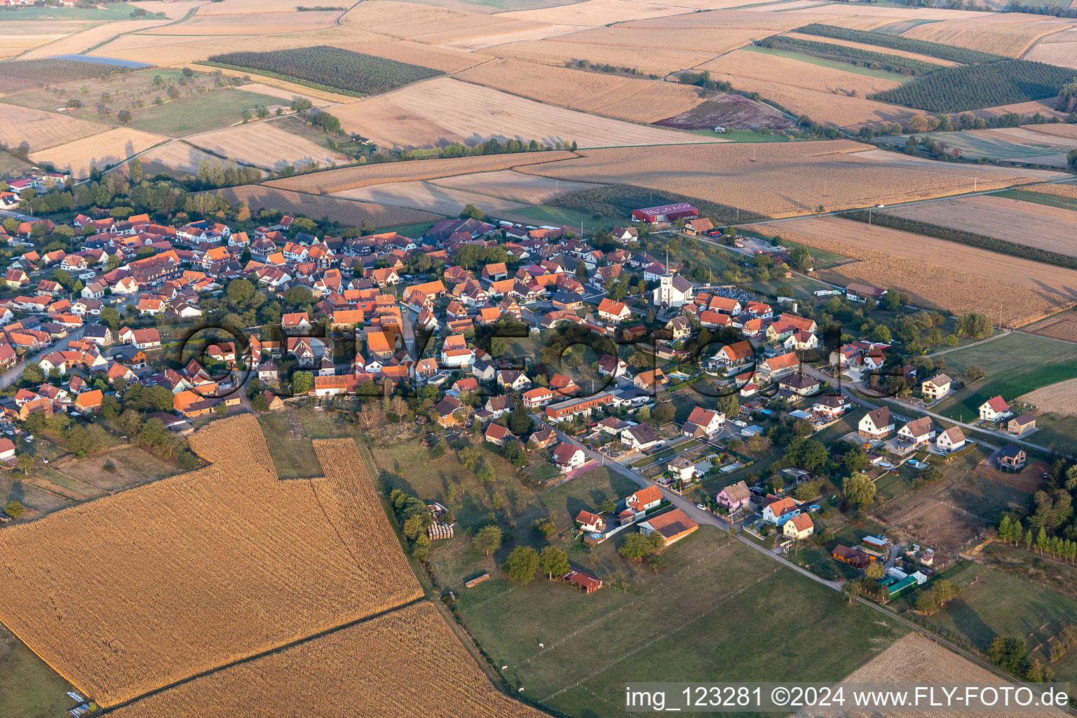 Schœnenbourg dans le département Bas Rhin, France vue d'en haut