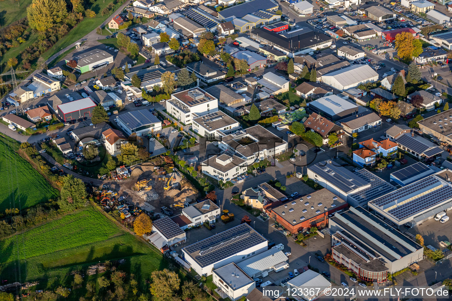 Vue aérienne de Fondation du centre de données de l'Église pour le sud-ouest de l'Allemagne à le quartier Eggenstein in Eggenstein-Leopoldshafen dans le département Bade-Wurtemberg, Allemagne