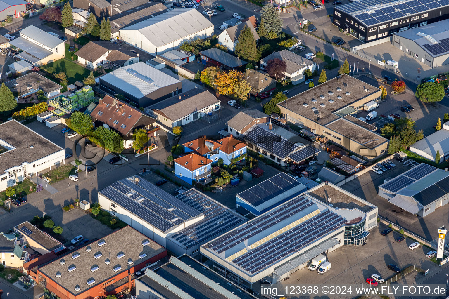 Vue aérienne de RENTEX à le quartier Eggenstein in Eggenstein-Leopoldshafen dans le département Bade-Wurtemberg, Allemagne