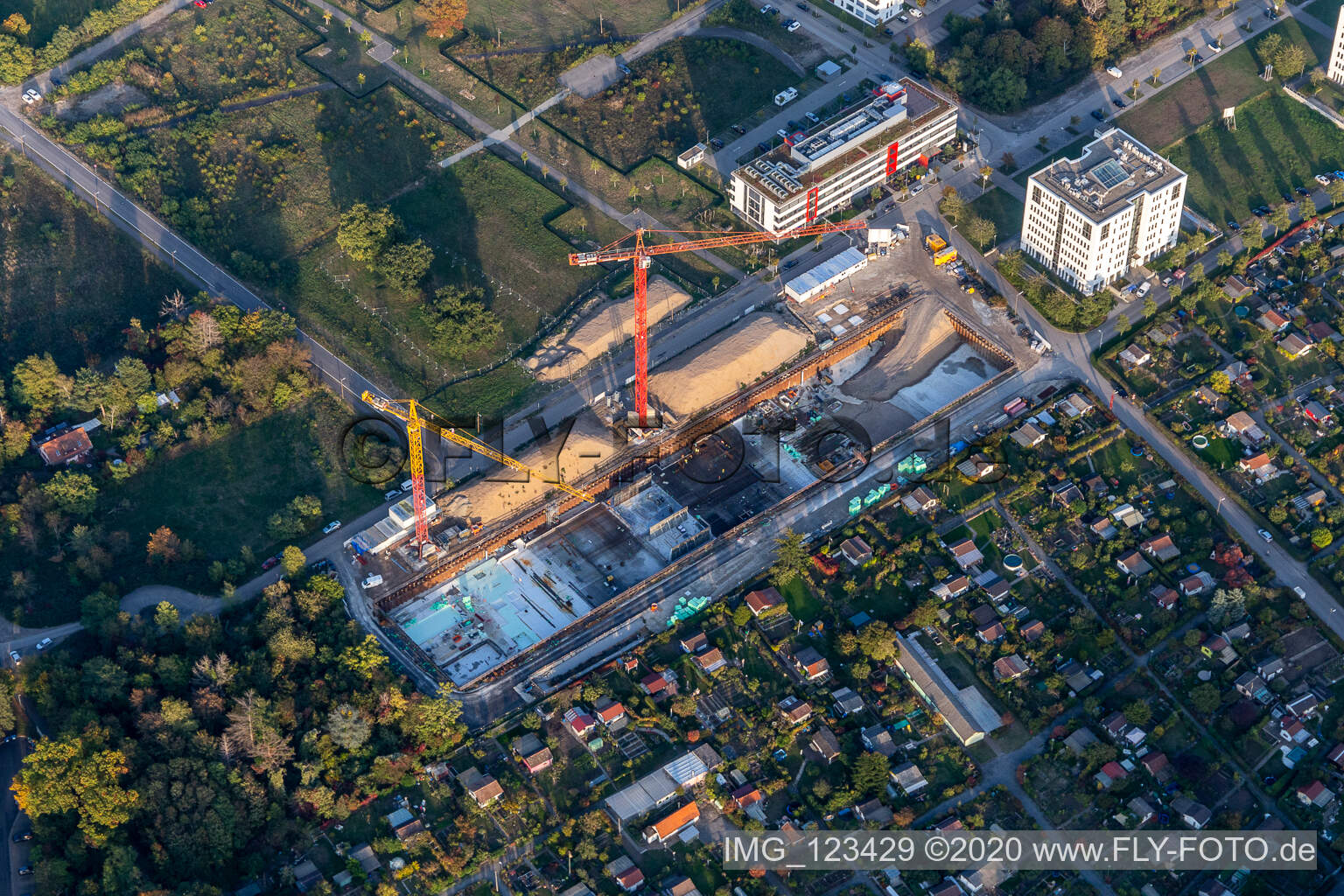 Photographie aérienne de Chantier de construction dans le parc technologique à le quartier Rintheim in Karlsruhe dans le département Bade-Wurtemberg, Allemagne