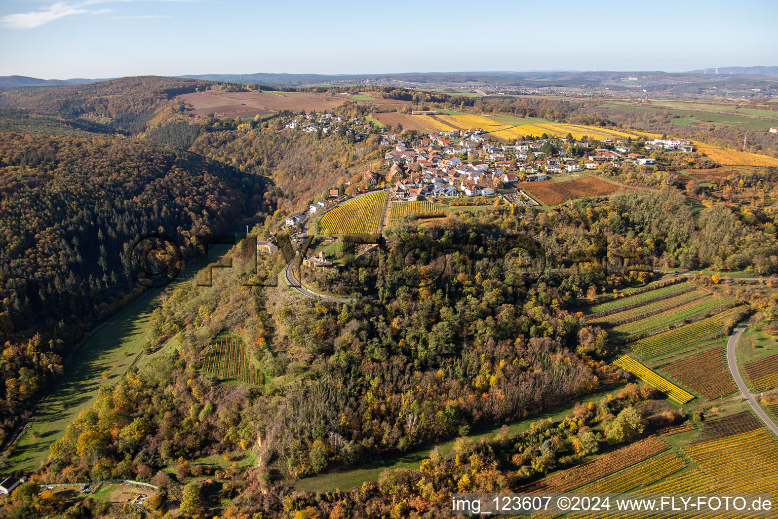 Photographie aérienne de Battenberg dans le département Rhénanie-Palatinat, Allemagne