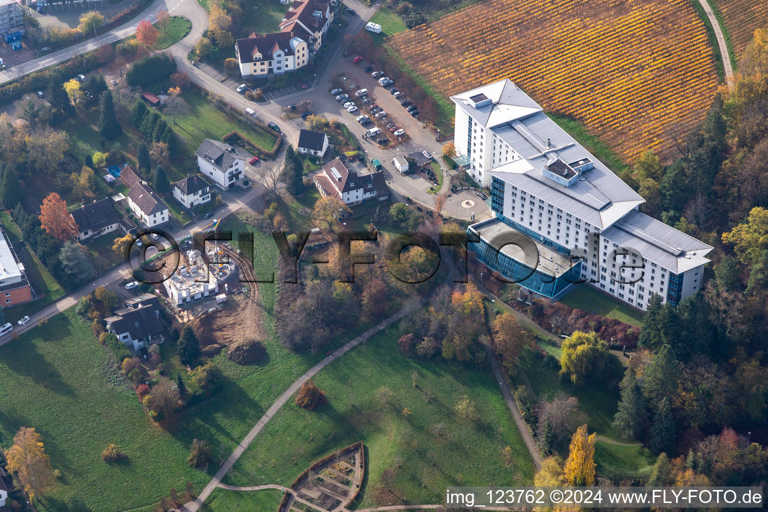 Vue aérienne de Terrain de la clinique de réadaptation Clinique de neurologie Edith-Stein-Fachklinik à Bad Bergzabern dans le département Rhénanie-Palatinat, Allemagne