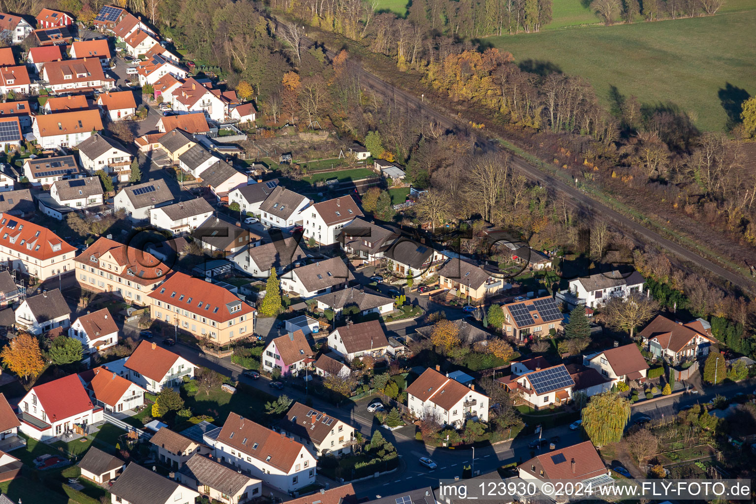 Vue aérienne de Dans la roseraie à Winden dans le département Rhénanie-Palatinat, Allemagne