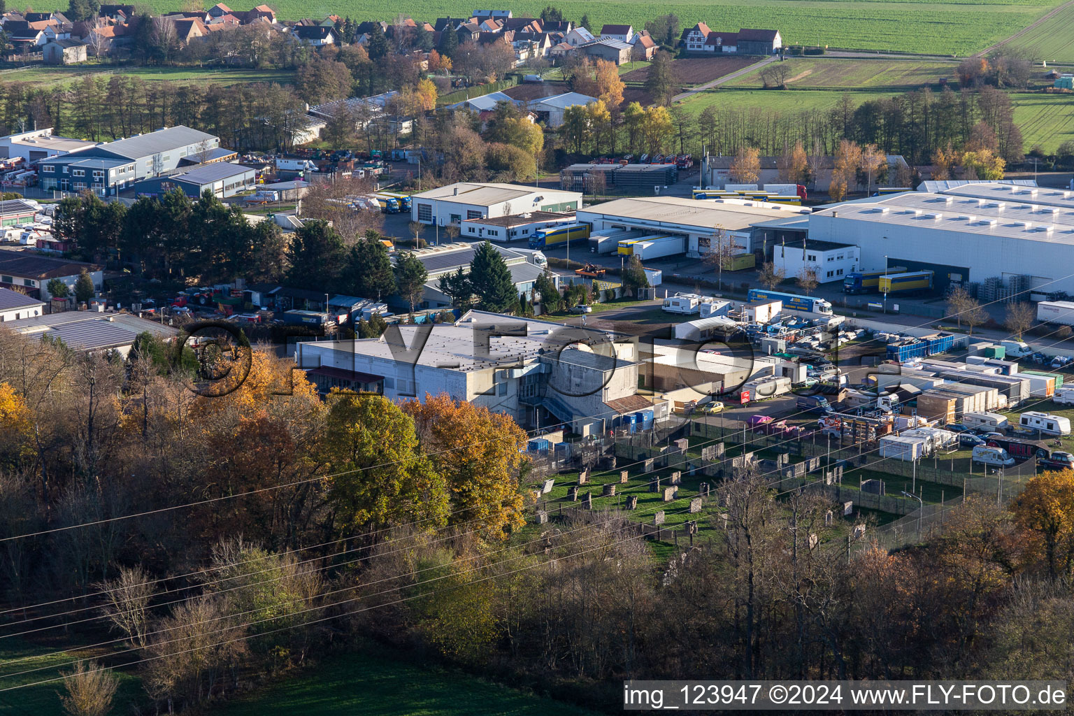 Vue aérienne de Point de lecture à le quartier Minderslachen in Kandel dans le département Rhénanie-Palatinat, Allemagne