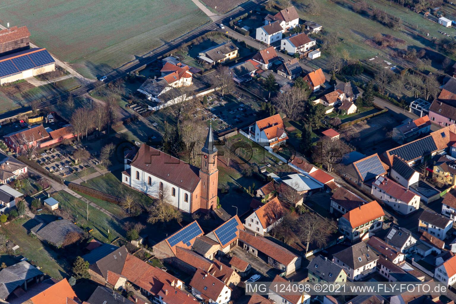 Photographie aérienne de Église paroissiale Saint-Ulrich à Kapsweyer dans le département Rhénanie-Palatinat, Allemagne