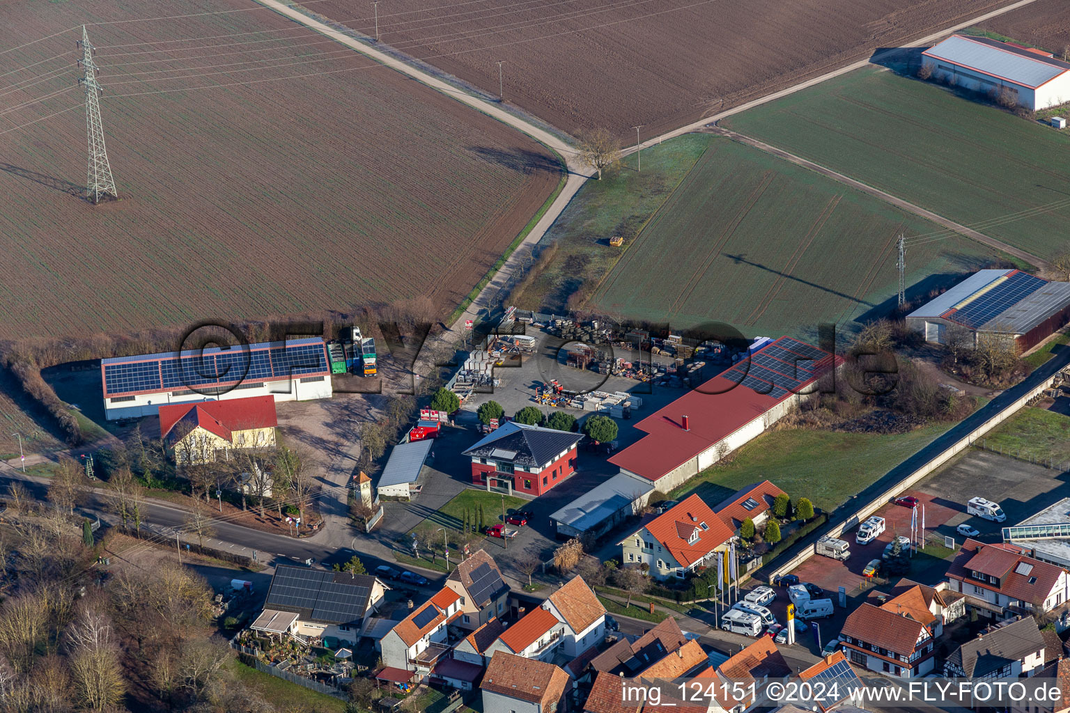 Vue aérienne de Maison du Château à Minfeld dans le département Rhénanie-Palatinat, Allemagne