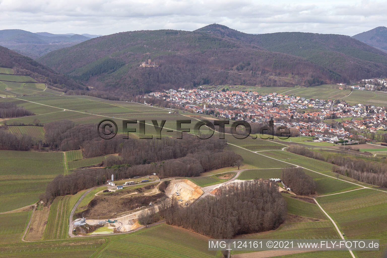 Vue aérienne de Décharge à le quartier Gleiszellen in Gleiszellen-Gleishorbach dans le département Rhénanie-Palatinat, Allemagne