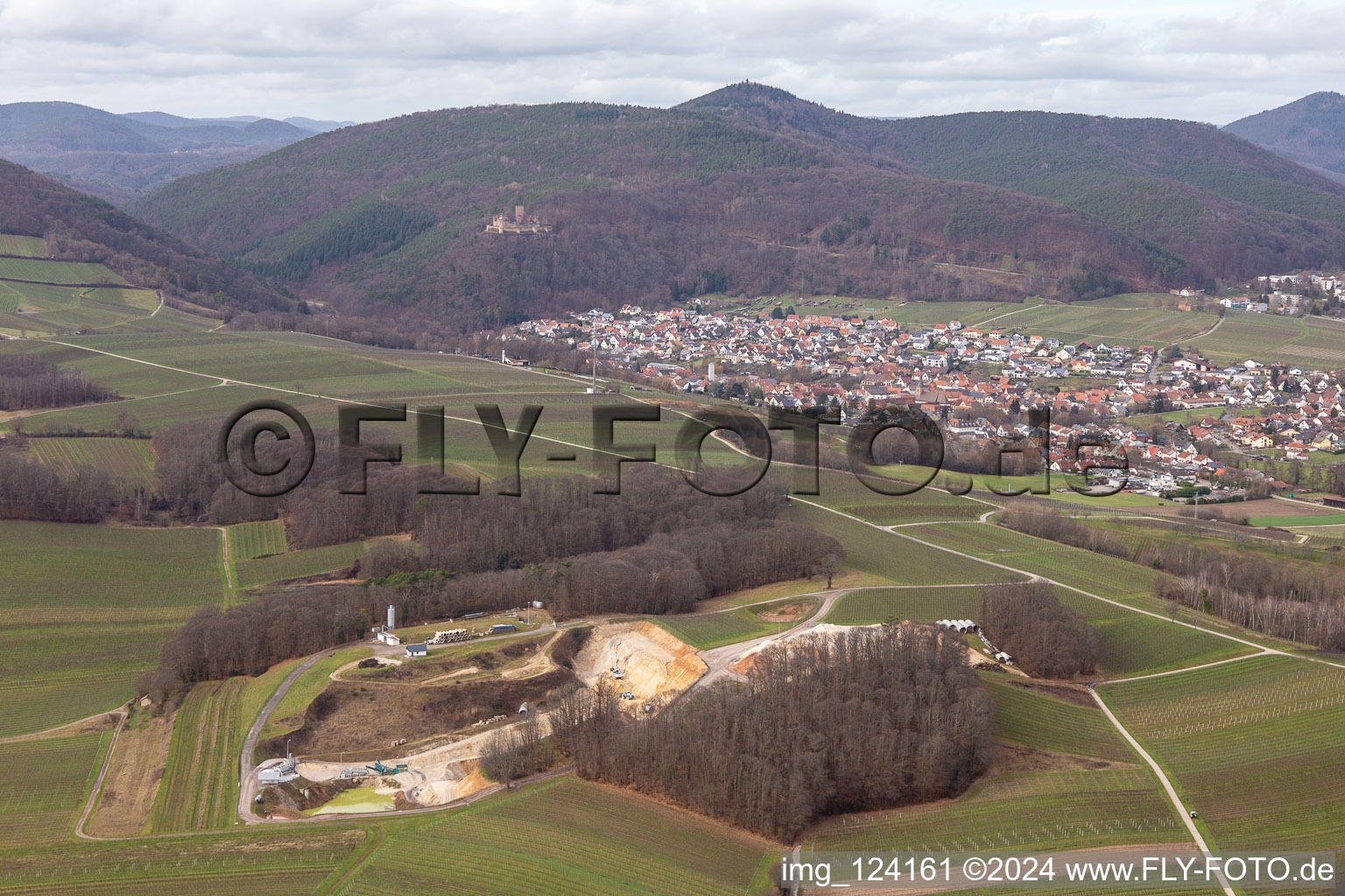 Vue aérienne de Décharge à le quartier Gleiszellen in Gleiszellen-Gleishorbach dans le département Rhénanie-Palatinat, Allemagne