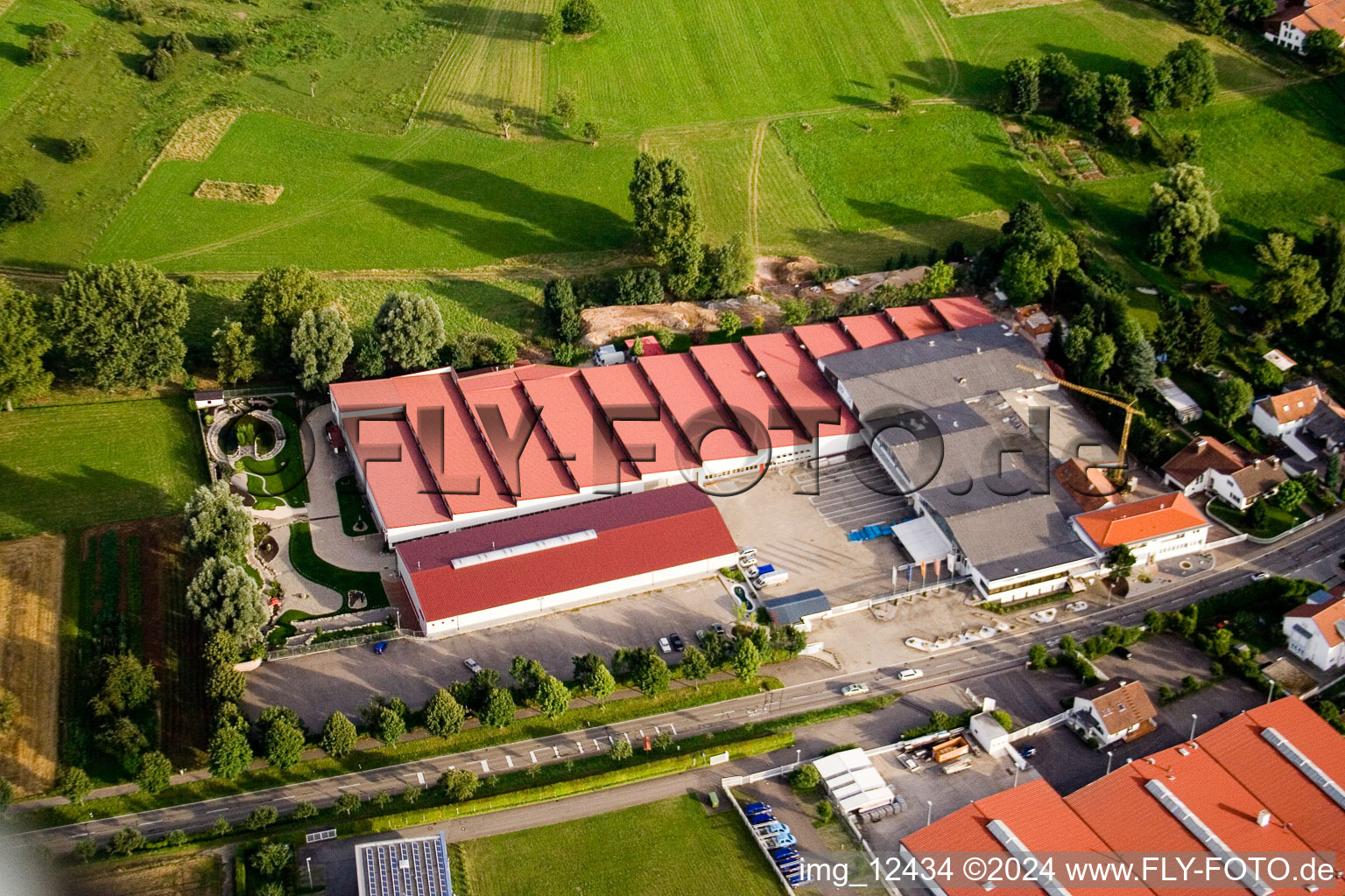 Vue aérienne de Locaux de l'usine Vogelsitz GmbH à Stupferich à le quartier Stupferich in Karlsruhe dans le département Bade-Wurtemberg, Allemagne