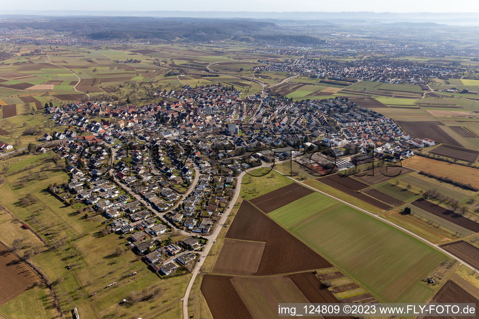 Vue aérienne de Du nord-ouest à le quartier Oberjesingen in Herrenberg dans le département Bade-Wurtemberg, Allemagne