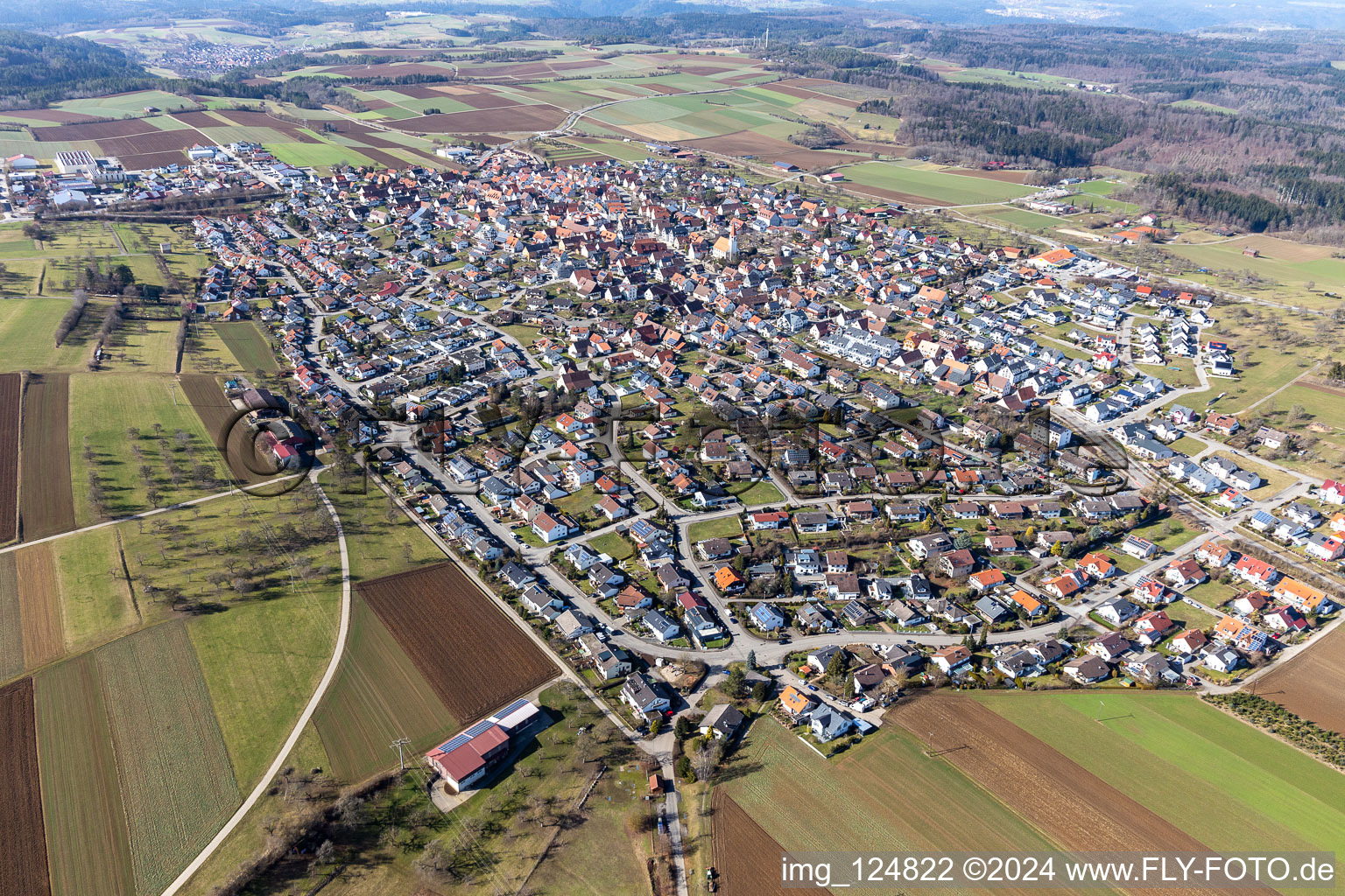 Vue aérienne de Aperçu général et zone urbaine à Deckenpfronn dans le département Bade-Wurtemberg, Allemagne