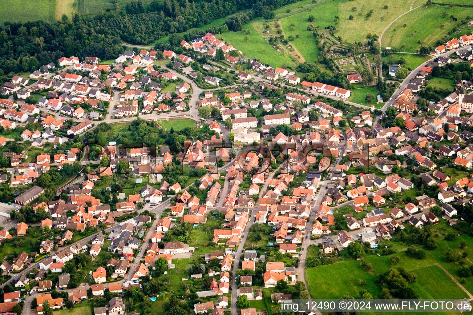 Vue oblique de Quartier Ittersbach in Karlsbad dans le département Bade-Wurtemberg, Allemagne