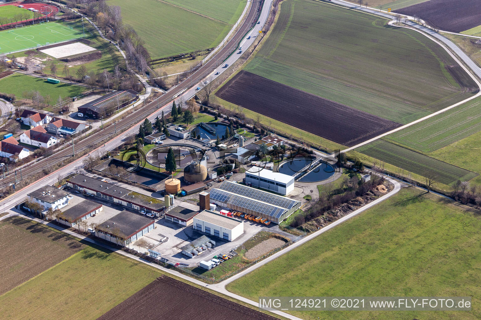 Renningen dans le département Bade-Wurtemberg, Allemagne du point de vue du drone