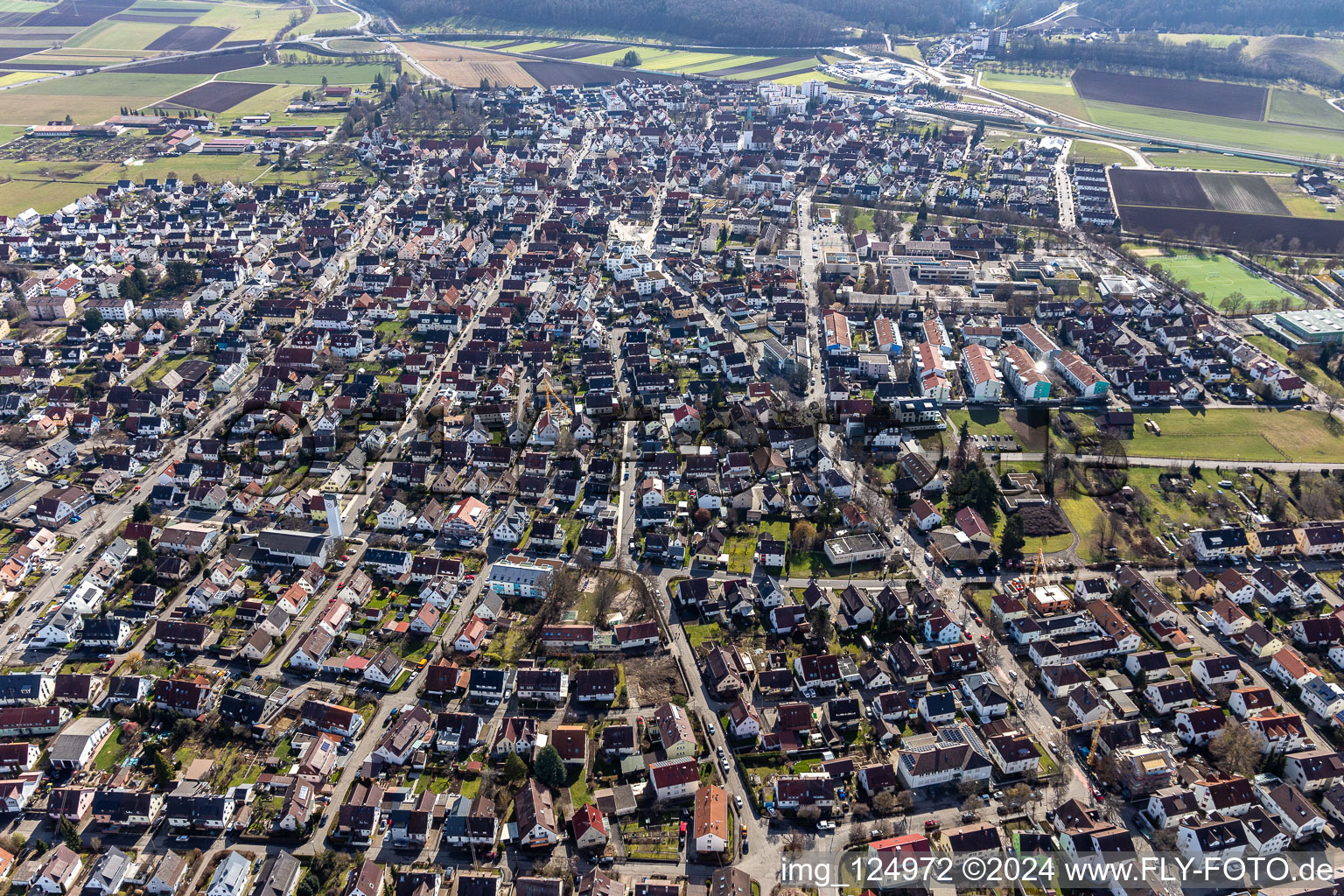 Renningen dans le département Bade-Wurtemberg, Allemagne depuis l'avion