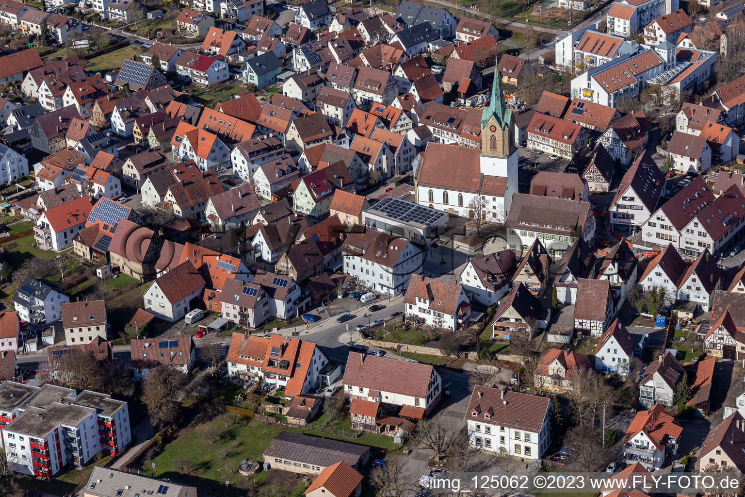 Renningen dans le département Bade-Wurtemberg, Allemagne vu d'un drone