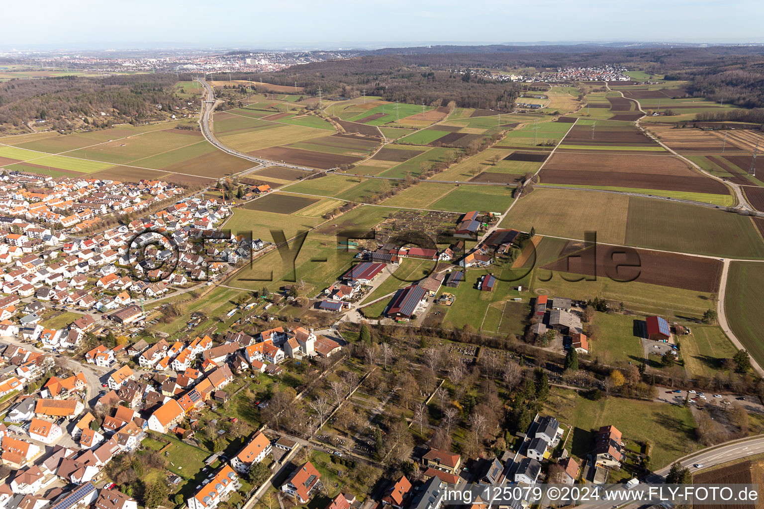 Renningen dans le département Bade-Wurtemberg, Allemagne du point de vue du drone