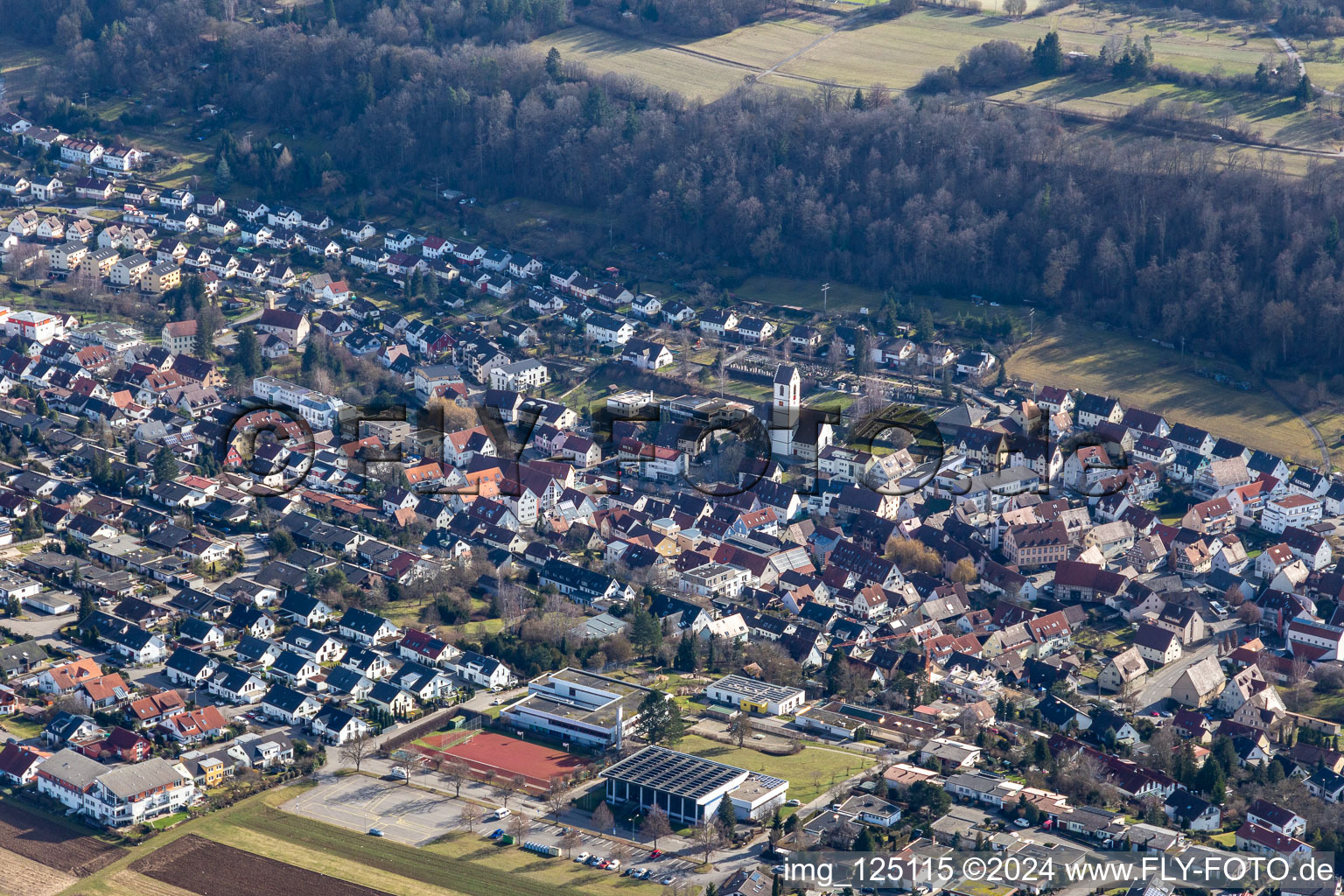 Aidlingen dans le département Bade-Wurtemberg, Allemagne d'en haut