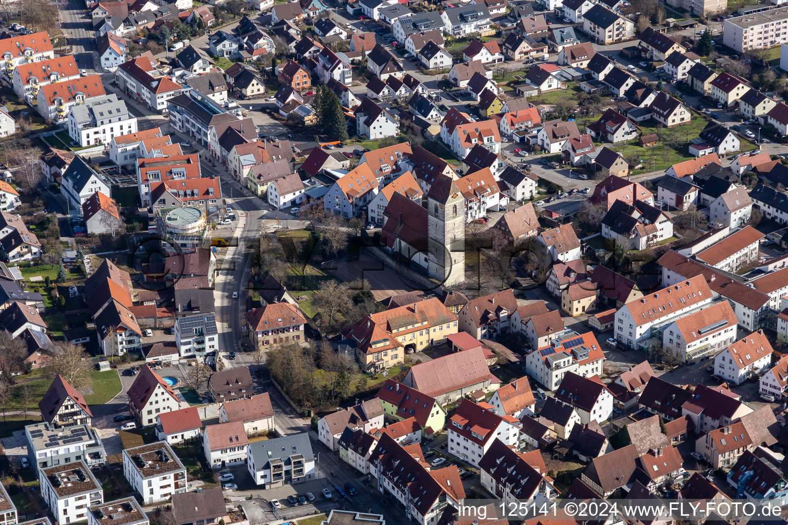 Vue aérienne de Église Saint-Guy à Gärtringen dans le département Bade-Wurtemberg, Allemagne