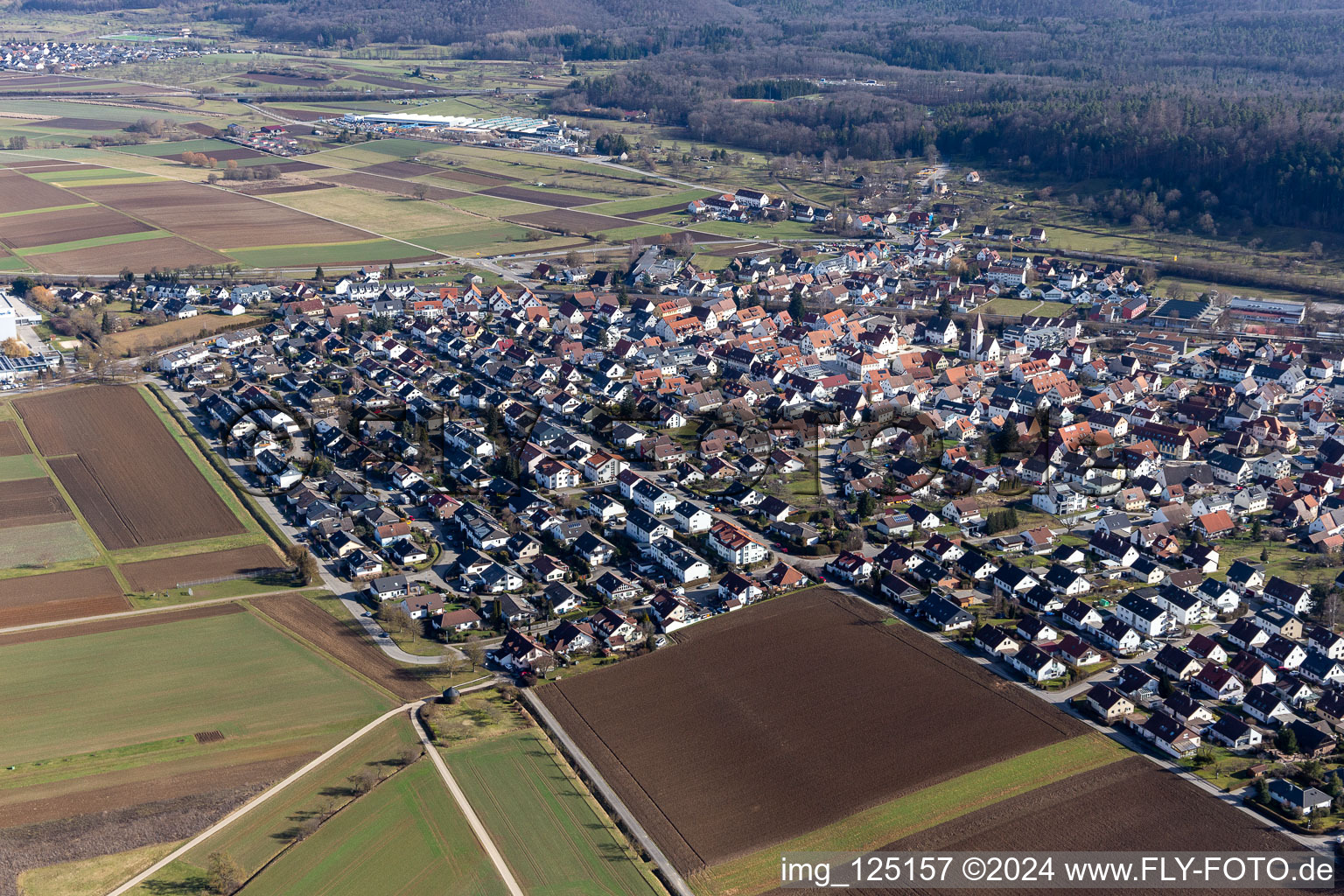 Vue aérienne de Nufringen dans le département Bade-Wurtemberg, Allemagne