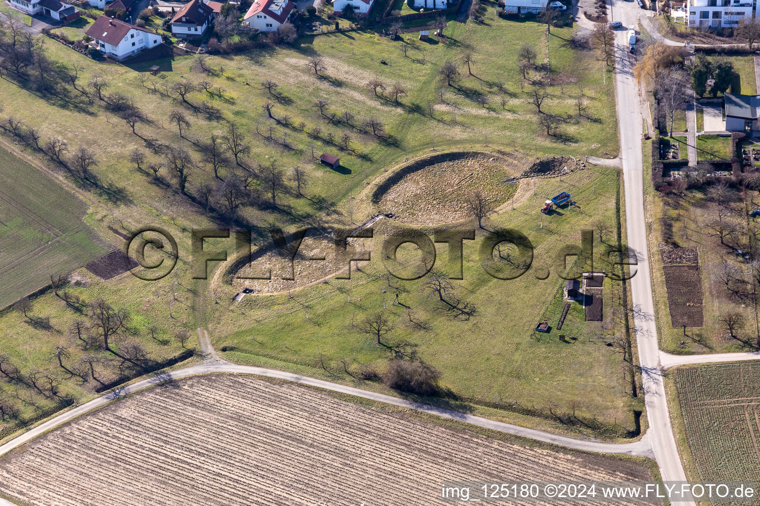 Vue aérienne de Conrad-Weiser-Strasse à le quartier Affstätt in Herrenberg dans le département Bade-Wurtemberg, Allemagne