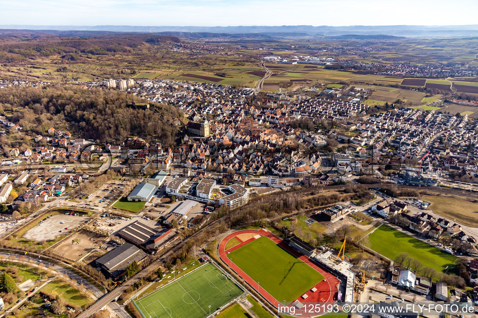 Vue aérienne de Vue d'ensemble de la ville depuis le nord à Herrenberg dans le département Bade-Wurtemberg, Allemagne