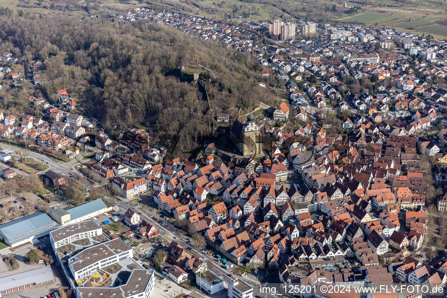 Vue aérienne de Vieille ville historique du nord-ouest à Herrenberg dans le département Bade-Wurtemberg, Allemagne