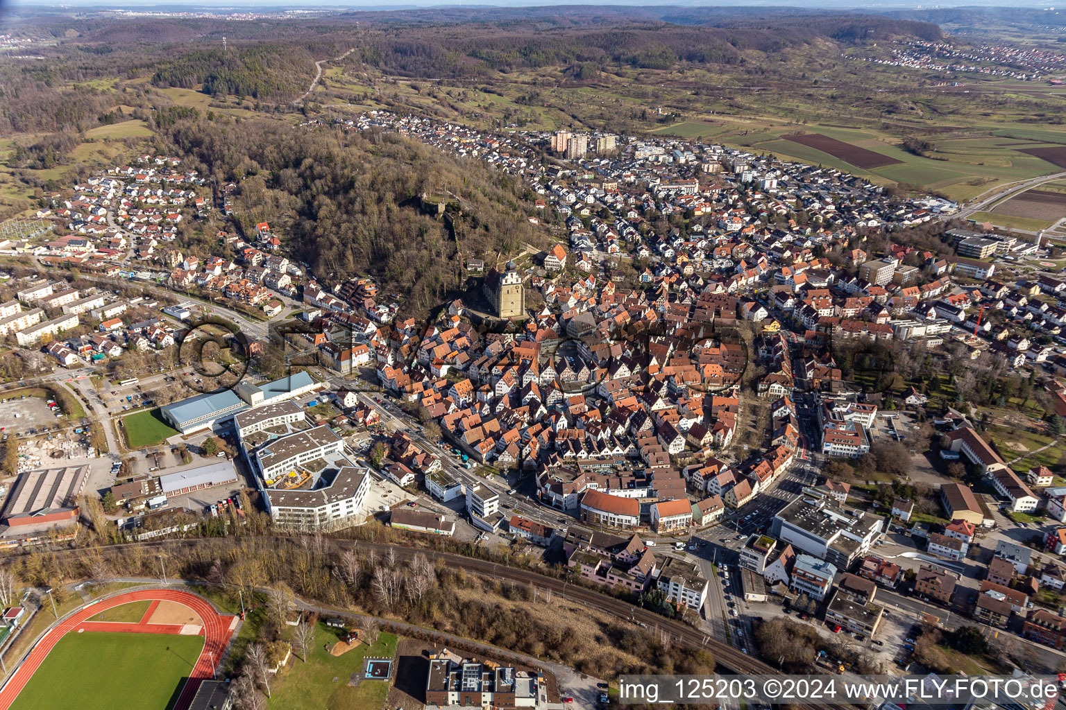 Vue aérienne de Vieille ville historique de l'ouest à Herrenberg dans le département Bade-Wurtemberg, Allemagne