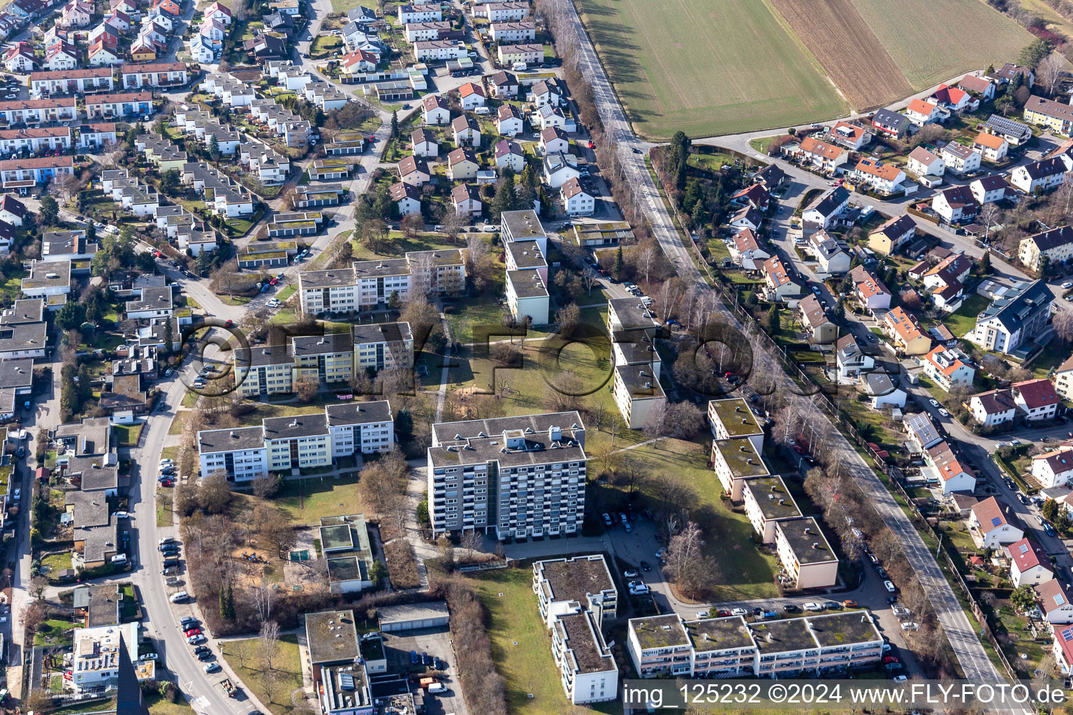 Vue aérienne de Rue de Berlin à Herrenberg dans le département Bade-Wurtemberg, Allemagne